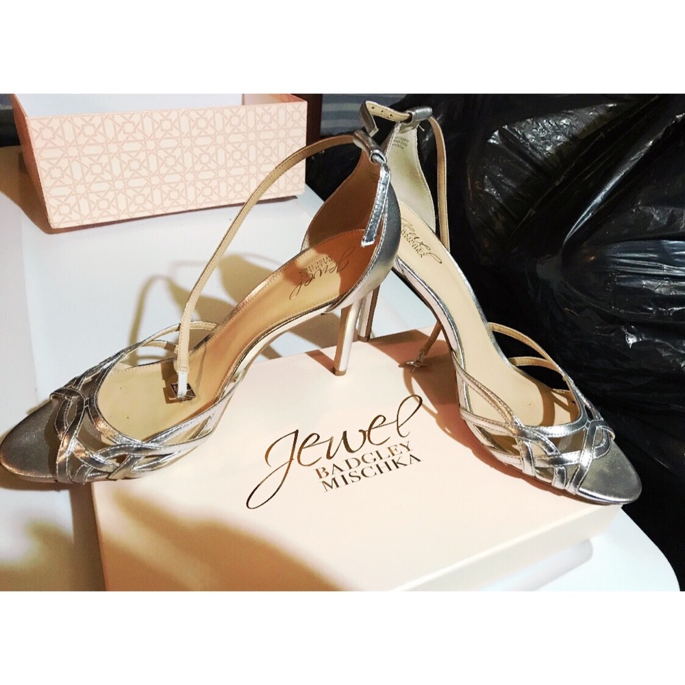 Badgley Mischka Jewel heels 10 - Picture 3 of 5